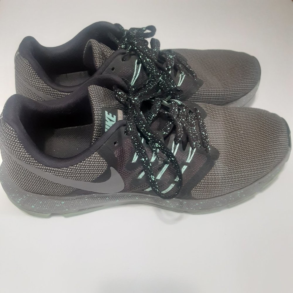Nike Womens Run Swift AR1904-001 running shoes size 11 black/gray